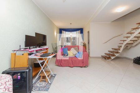 Sala de casa à venda com 4 quartos, 170m² em Parque Colonial, São Paulo