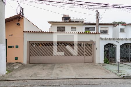 Fachada de casa à venda com 4 quartos, 170m² em Parque Colonial, São Paulo