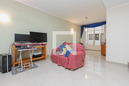 Sala de casa à venda com 4 quartos, 170m² em Parque Colonial, São Paulo