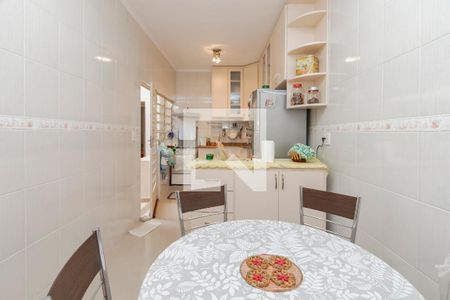 Cozinha de casa à venda com 4 quartos, 170m² em Parque Colonial, São Paulo
