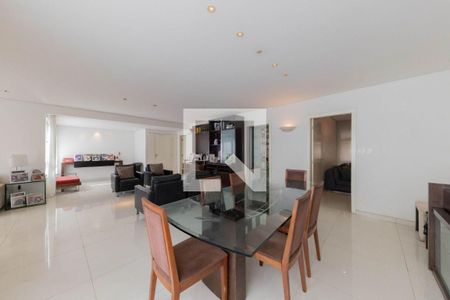 Apartamento à venda com 4 quartos, 220m² em Lourdes, Belo Horizonte