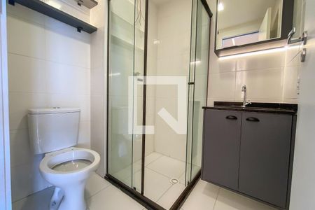 Banheiro de apartamento para alugar com 1 quarto, 27m² em Vila Dom Pedro I, São Paulo