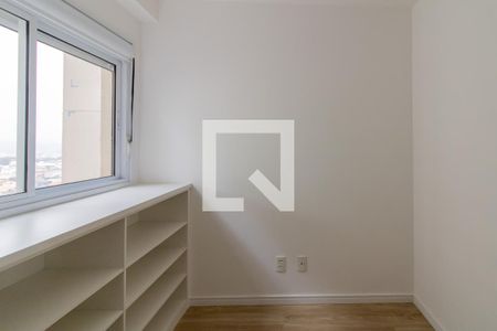 Quarto  de apartamento para alugar com 2 quartos, 68m² em Jardim Flor da Montanha, Guarulhos