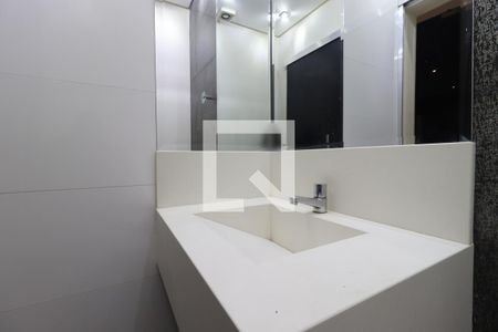 Lavabo de apartamento para alugar com 3 quartos, 240m² em Vila Camilópolis, Santo André