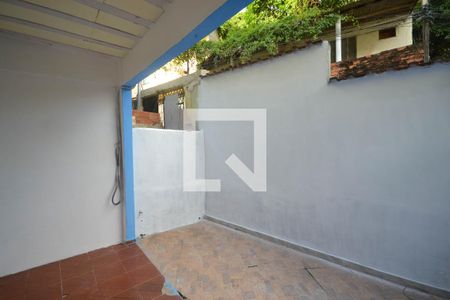 Varanda de casa para alugar com 1 quarto, 82m² em Santo Antonio da Prata, Belford Roxo