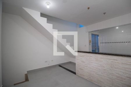 Sala de casa para alugar com 2 quartos, 76m² em Itaberaba, São Paulo