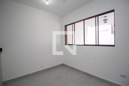 Sala de casa para alugar com 2 quartos, 76m² em Itaberaba, São Paulo