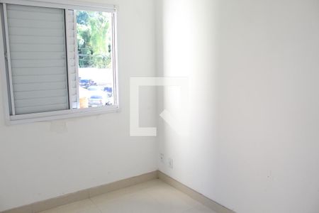Quarto 2 de apartamento para alugar com 2 quartos, 47m² em Jardim Isis, Cotia