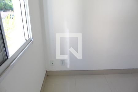 Quarto 2 de apartamento para alugar com 2 quartos, 47m² em Jardim Isis, Cotia
