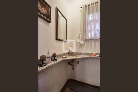 Lavabo de casa à venda com 4 quartos, 568m² em Jardim Leonor, São Paulo