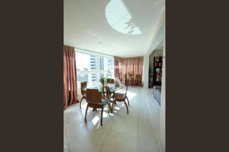 Apartamento à venda com 4 quartos, 210m² em Belvedere, Belo Horizonte