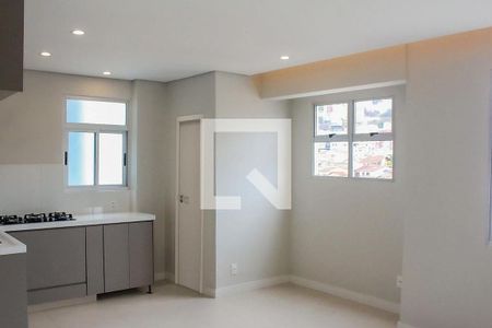 Apartamento à venda com 3 quartos, 118m² em Santa Efigênia, Belo Horizonte
