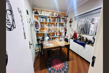 Casa à venda com 3 quartos, 226m² em Vila Guilhermina, São Paulo