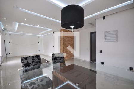 Sala de casa para alugar com 4 quartos, 700m² em Vila Medeiros, São Paulo