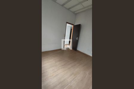 Quarto 1 de casa para alugar com 2 quartos, 400m² em Canadá, Contagem