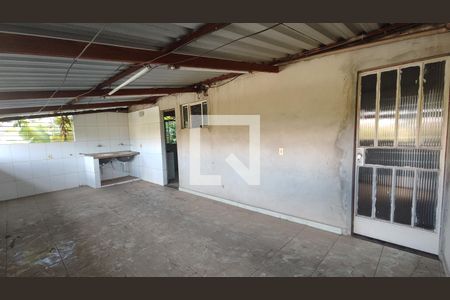 Área de Serviço de casa para alugar com 2 quartos, 400m² em Canadá, Contagem