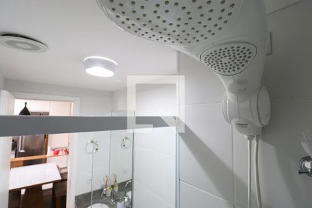 Banheiro de apartamento à venda com 1 quarto, 33m² em Barra Funda, São Paulo