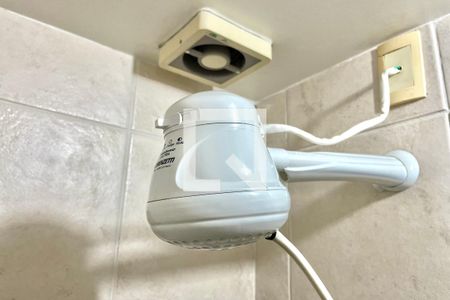 Banheiro de apartamento à venda com 1 quarto, 29m² em Vila Guarani (zona Sul), São Paulo