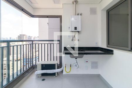 Varanda Sala/Cozinha de apartamento para alugar com 1 quarto, 54m² em Santo Amaro, São Paulo