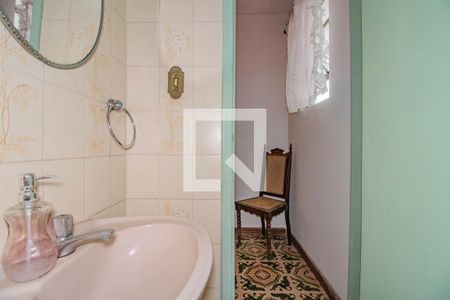 Lavabo de casa à venda com 5 quartos, 268m² em Parque Santa Fé, Porto Alegre