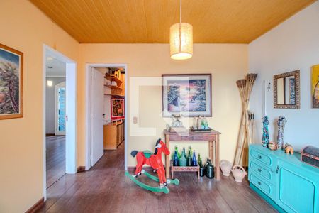 Sala Íntima de casa à venda com 5 quartos, 268m² em Parque Santa Fé, Porto Alegre