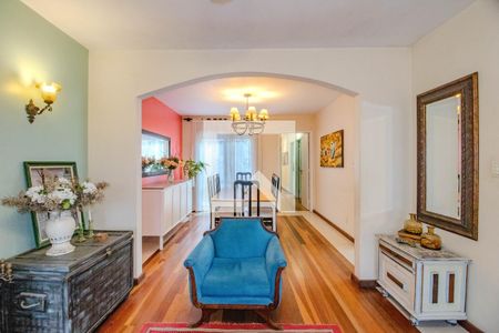 Sala de casa à venda com 5 quartos, 268m² em Parque Santa Fé, Porto Alegre