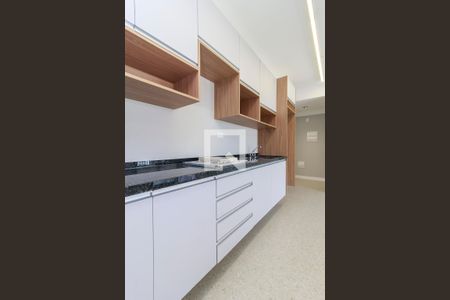 Sala/Cozinha de apartamento para alugar com 1 quarto, 52m² em Santo Amaro, São Paulo