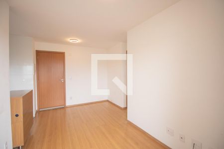 Sala de apartamento para alugar com 2 quartos, 45m² em Alcantara, São Gonçalo