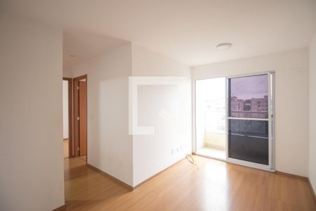 Sala de apartamento para alugar com 2 quartos, 45m² em Alcantara, São Gonçalo