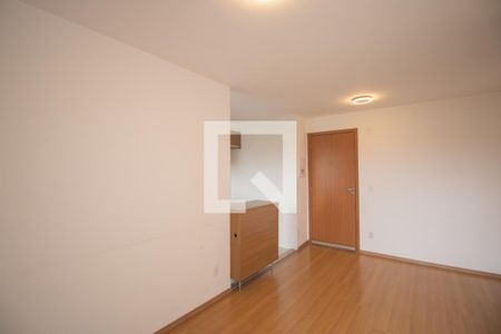 Sala de apartamento para alugar com 2 quartos, 45m² em Alcantara, São Gonçalo