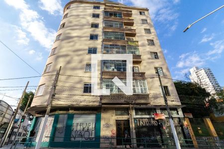 Fachada de apartamento à venda com 2 quartos, 77m² em Santana, São Paulo