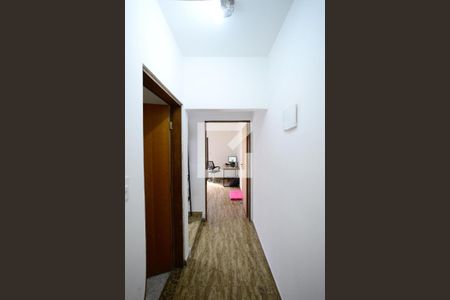 Corredor de casa para alugar com 1 quarto, 100m² em Bosque da Saúde, São Paulo