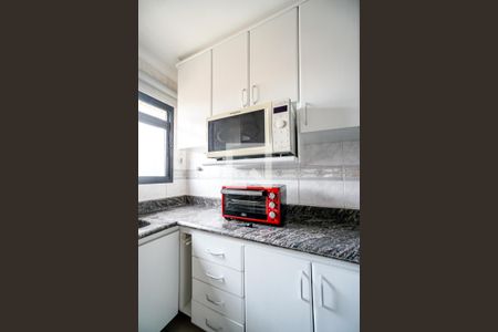 Cozinha de apartamento à venda com 3 quartos, 122m² em Vila Carrão, São Paulo