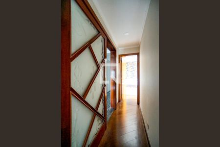 Corredor dos quartos de apartamento à venda com 3 quartos, 122m² em Vila Carrão, São Paulo