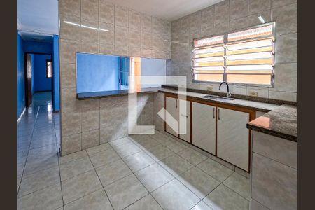 Cozinha de casa para alugar com 2 quartos, 80m² em Conjunto Residencial Alpes do Jaragua, São Paulo