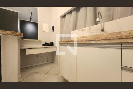 Cozinha de casa para alugar com 2 quartos, 60m² em Boca do Rio, Salvador