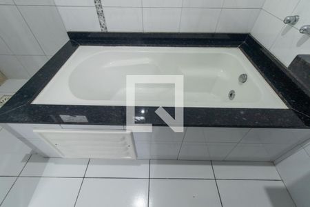 Banheiro da Suíte de casa para alugar com 3 quartos, 140m² em Guabirotuba, Curitiba