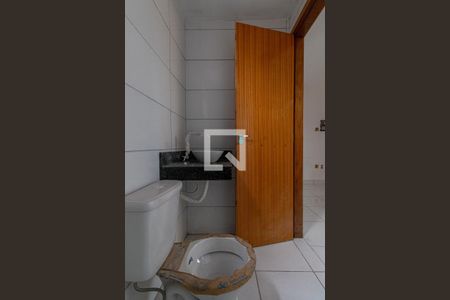 Banheiro de kitnet/studio à venda com 1 quarto, 22m² em Vila Guilhermina, São Paulo