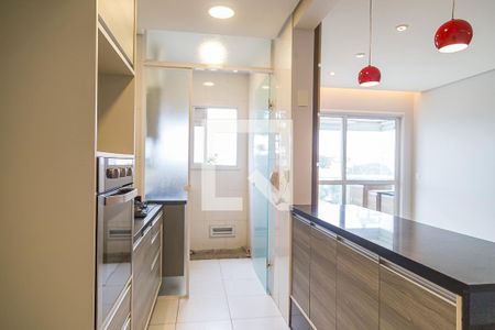 Cozinha de apartamento à venda com 2 quartos, 64m² em Vila Alexandria, São Paulo