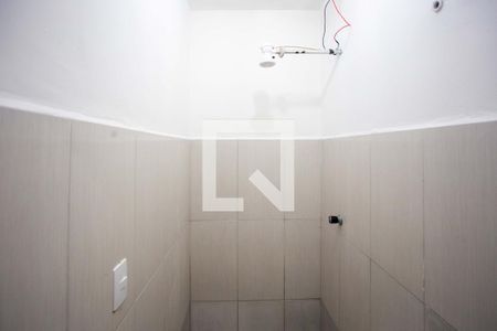 Banheiro de casa para alugar com 1 quarto, 48m² em Piraporinha, Diadema