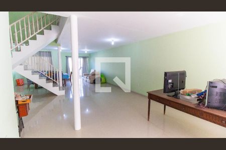 Sala de apartamento à venda com 3 quartos, 120m² em Piratininga, Niterói