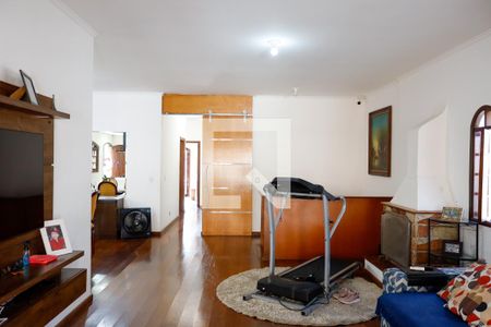 Sala de casa à venda com 3 quartos, 375m² em Jardim Bussocaba, Osasco