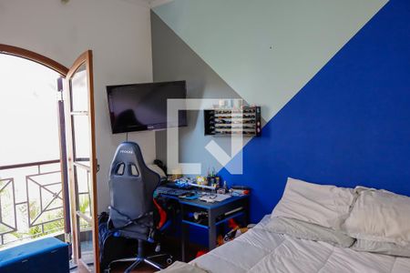 Quarto 1 de casa à venda com 3 quartos, 375m² em Jardim Bussocaba, Osasco