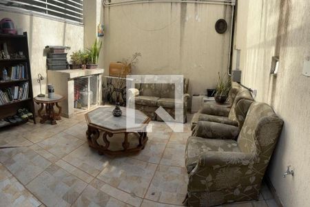 Casa à venda com 4 quartos, 400m² em Tatuapé, São Paulo