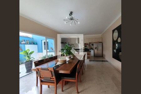 Casa à venda com 6 quartos, 242m² em Vila Gomes Cardim, São Paulo