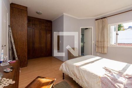 Casa à venda com 3 quartos, 267m² em Cidade Mãe do Céu, São Paulo