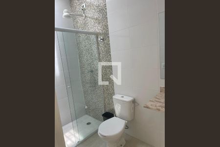 Casa à venda com 3 quartos, 108m² em Vila Carrão, São Paulo