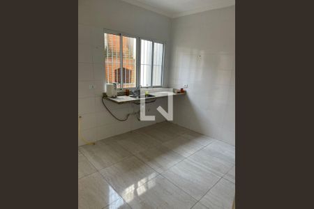 Casa à venda com 3 quartos, 108m² em Vila Carrão, São Paulo