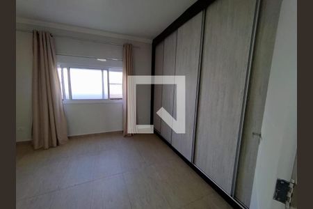 Casa à venda com 3 quartos, 220m² em Ipiranga, São Paulo