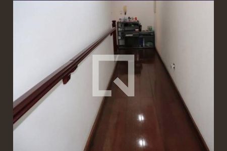Casa de Condomínio à venda com 4 quartos, 268m² em Água Rasa, São Paulo